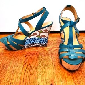 Nine West Turqoise Wedge Sandals Size 8